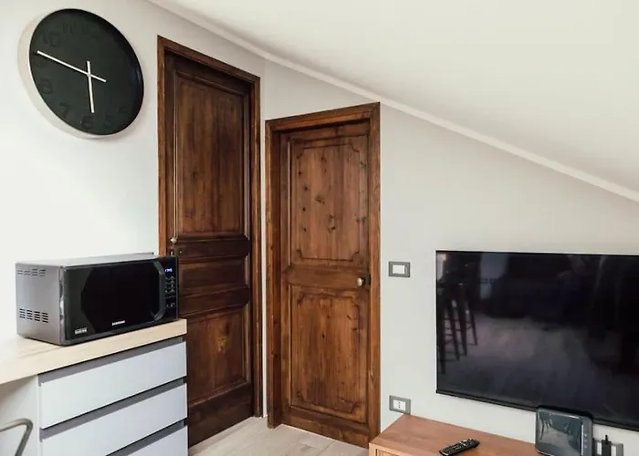 Casa Savo - Parcheggio Gratuito Nella Blu Area * Janov