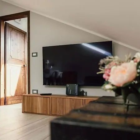 Casa Savo - Parcheggio Gratuito Nella Blu Area Génova